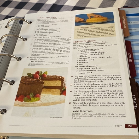 The Taste of Home Cookbook Readers Digest Edition great for Kitchen - Picture 10 of 16